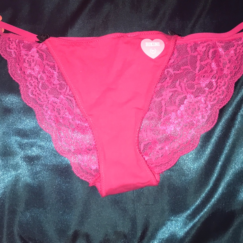 Lace back panties size S